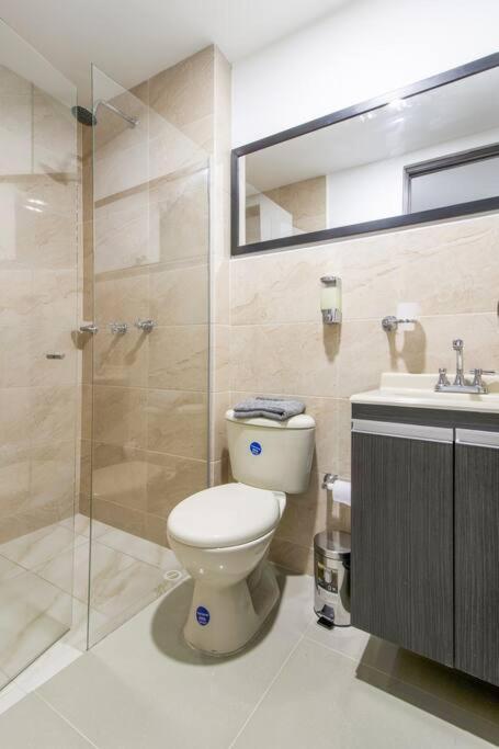 Amplio Apartamento En Calasanz - Estadio Μεντεγίν Εξωτερικό φωτογραφία