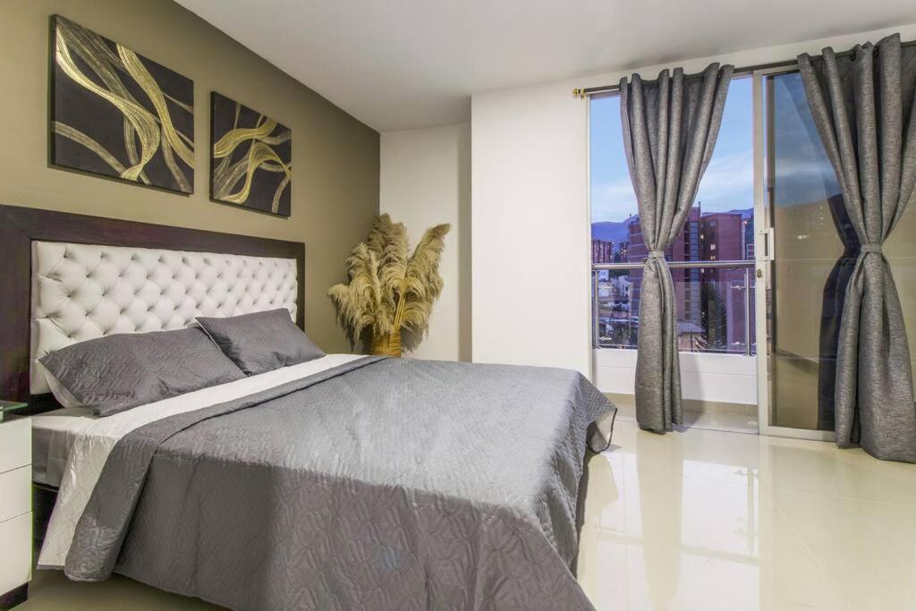 Amplio Apartamento En Calasanz - Estadio Μεντεγίν Εξωτερικό φωτογραφία