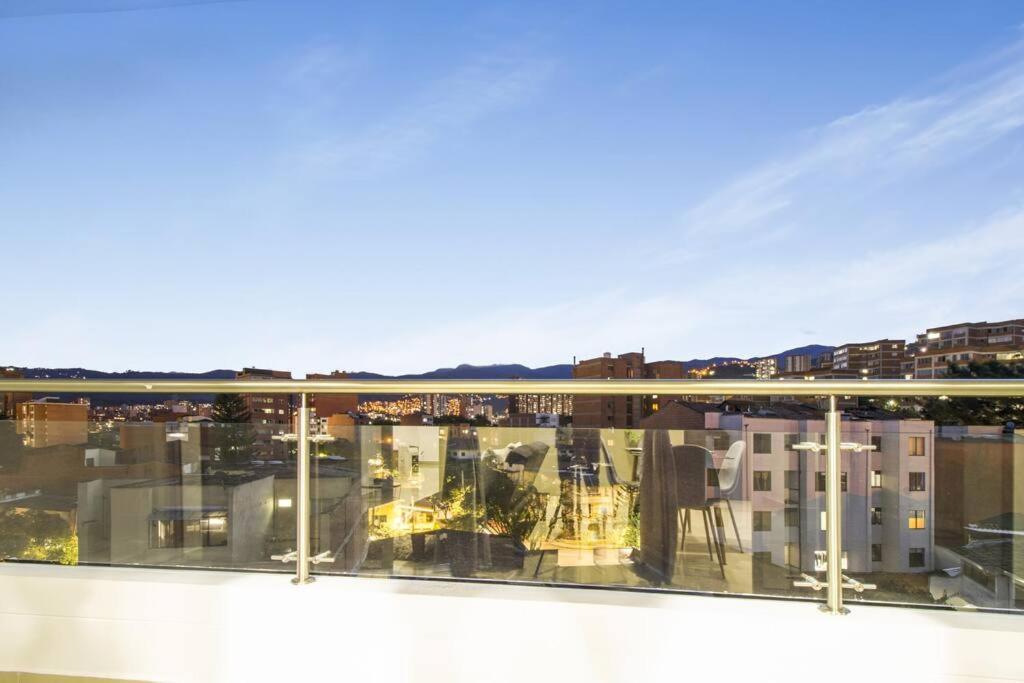 Amplio Apartamento En Calasanz - Estadio Μεντεγίν Εξωτερικό φωτογραφία